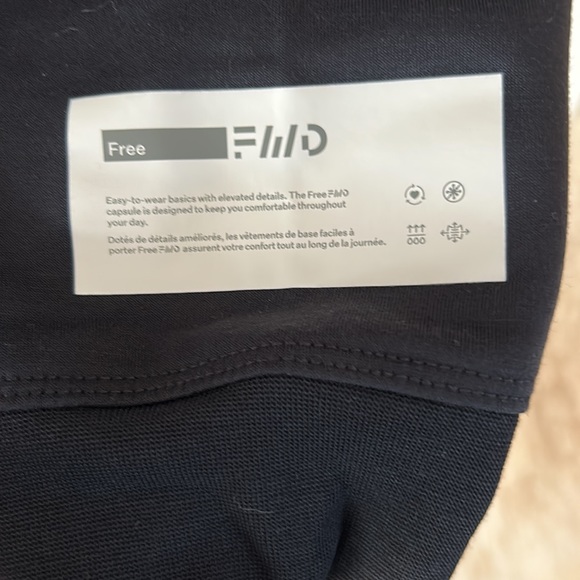 NWOT Comfortable Capsule Hoody Sweater. XL Brand-FREE FWD. New never wor… - Picture 6 of 7